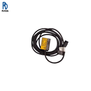 ESCÁNER DE CÓDIGOS DE BARRAS LÁSER KEYENCE BL-1300HA BL-1301HA BL-1350HA BL-1300 BL-1301 BL-1350 para LECTURA DE CÓDIGOS INDUSTRIALES - Product Image 1