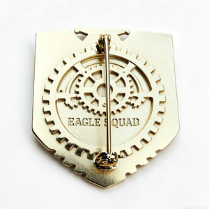 Insignia de Metal Esmaltado, Emblema de Águila 3D, Pin Coleccionable para Cosplay, Decoración de Uniformes, Regalo - Product Image 5