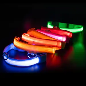 Lampu LED hewan peliharaan, kecil sedang besar keselamatan visibilitas tinggi tahan air dapat disesuaikan USB dapat diisi ulang menyala kerah anjing peliharaan