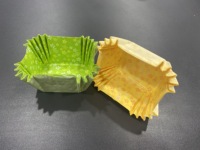 Machine automatique pour la fabrication de plateaux à gâteaux en papier et de moules à muffins pour les petites entreprises à domicile