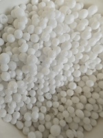 Alumine bulleuse de qualité industrielle 0,2-1 mm, 1-3 mm, 3-5 mm pour coulis réfractaires, haute pureté, faible conductivité thermique pour isolation réfractaire