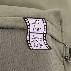 Badge en émail à citation de <span class=keywords><strong>film</strong></span>, style bande de <span class=keywords><strong>film</strong></span>, pour vêtements, sacs à dos et décoration - Product Image 4