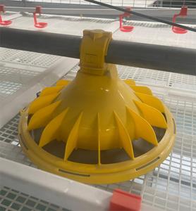 Hot Bán Bangchi Tự Động Gà Hệ Thống Cho Ăn Trang Trại Nhà Pan Trung Chuyển Với 1-Năm Động Cơ Bảo Hành PP Chất Liệu - Product Image 1