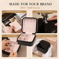 Boîte à bijoux de voyage miniature avec logo personnalisé, en cuir PU brillant, doublure en velours doux, organiseur portable avec fermeture éclair, compartiments personnalisés pour colliers