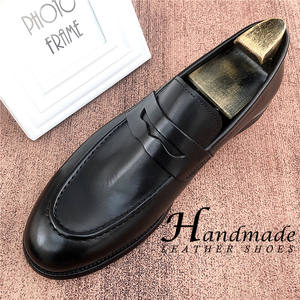 Zapatos formales de vestir para hombre, hechos a mano con cuero genuino, mocasines, zapatos de cuero cómodos, para oficina, viajes y trabajo. - Product Image 3