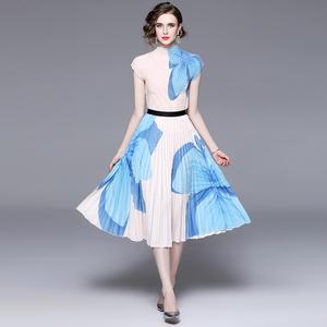 Conjunto de Falda Larga Elástica Holgada de Diseño Original, Moda de Alta Gama para Mujer - Product Image 2