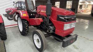 Minitractor Your Essential Farm Companion Tracción en las 4 ruedas Seguridad de primera calidad Opciones de caballos de fuerza a medida Minitractor - Product Image 4