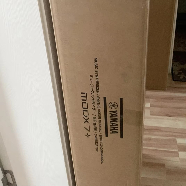 Yamahas modx7+ music keyboard synthesizer brand new and original