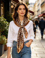 Écharpe carrée en satin imprimé léopard 90x90cm, bandana en polyester effet soie, foulard de mode pour femme
