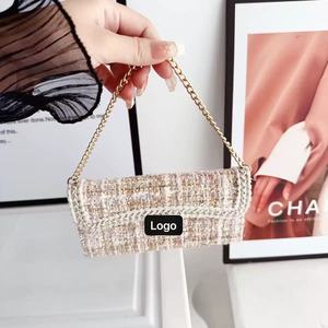 Étui de protection en cuir avec chaîne pour <span class=keywords><strong>iPhone</strong></span> 17 Pro, motif dentelle en laine, compatible Apple 16 Pro - Product Image 5