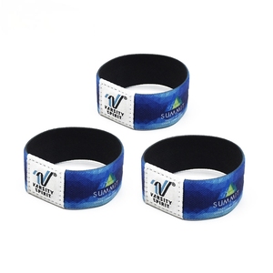 สายรัดข้อมือยืดหยุ่น NFC แบบไร้สัมผัส GSC ความถี่ 13.56MHz สำหรับงานอีเวนต์แบบไร้เงินสด - Product Image 1