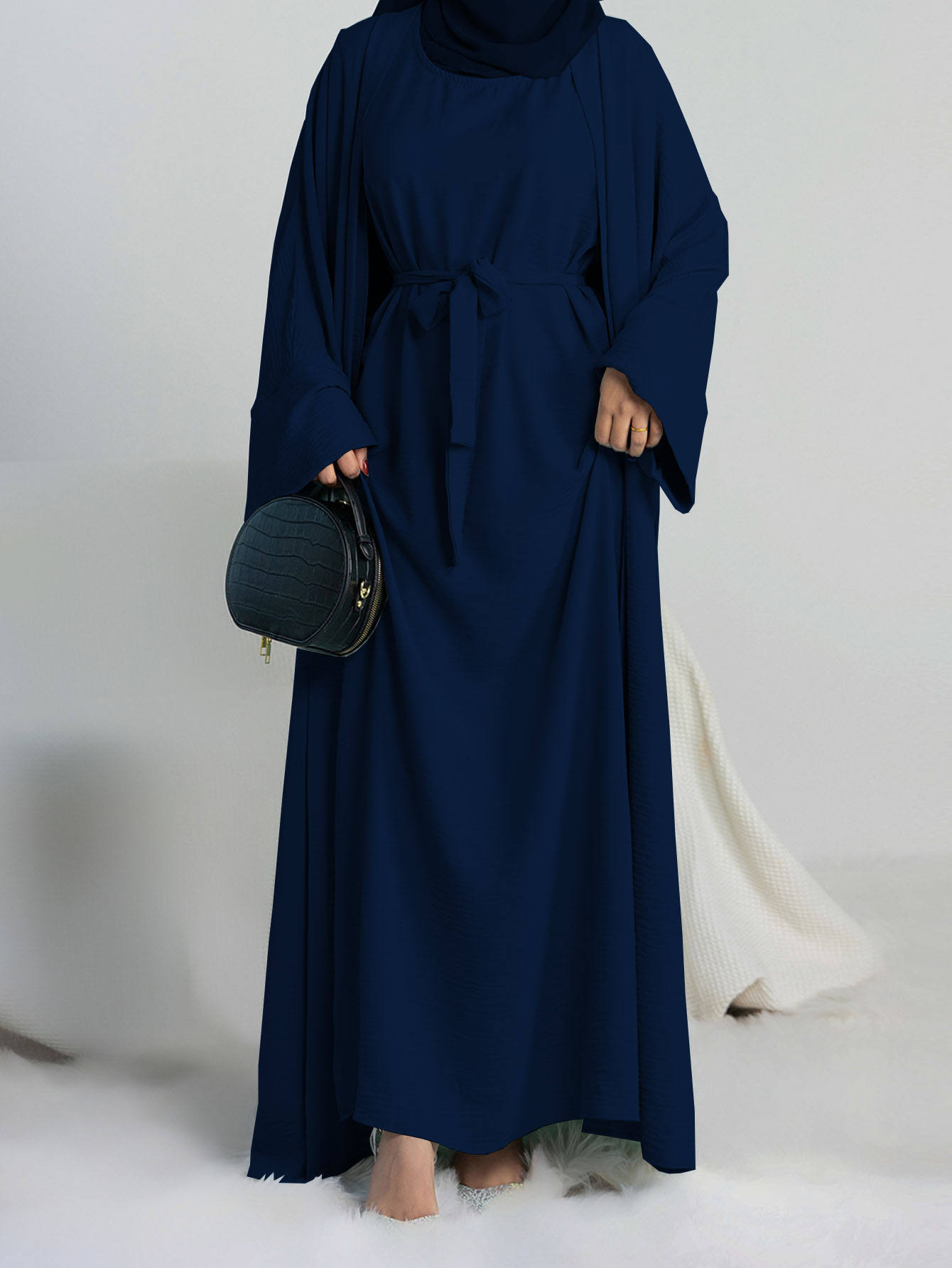 สีน้ำเงิน