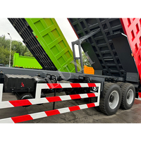 Nouveau Camion Benne Shacman X3000 F3000 Poids Lourd 6x4 8x4 351-450ch Moteur Sinotruck 12 Roues Euro2 pour Transport Minier 30t