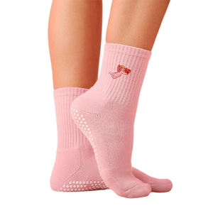 एंटी-स्लिप पाइलेट्स कस्टम एंटी-स्लिप स्पोर्ट्स पिंक स्पोर्ट्स मोजे ने कढ़ाई वाले लोगो प्यारा धनुष मोजे - Product Image 5