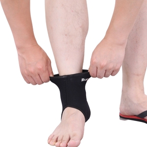 Chỉnh hình Neoprene mắt cá chân bảo vệ mùa đông không thấm nước Móc & vòng <span class=keywords><strong>l</strong></span>ặp đóng cửa mắt cá chân bong gân hỗ trợ ban nhạc bảo vệ - Product Image 2