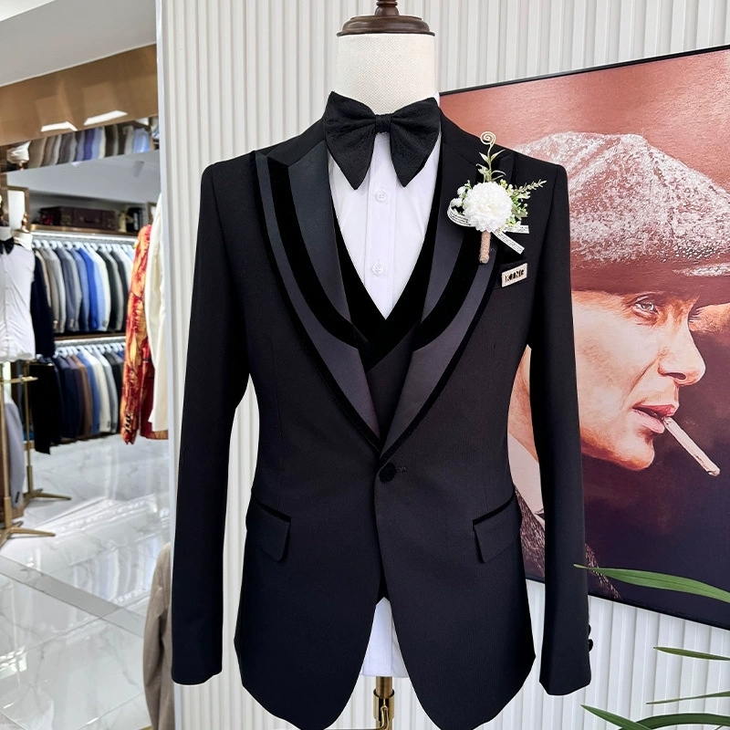 2022 Mens Wedding Suits Groom Plus