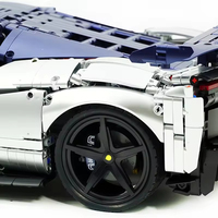 Y18004 Coche Deportivo Técnico F80 Supercar Escala 1:8 Bloques de Construcción Gris Plateado Genial Modelo de Coche de Carreras Rompecabezas Juguete DIY Regalo de Cumpleaños