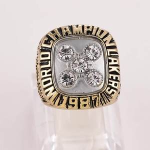 حلقة تذكارية كلاسيكية جديدة وعصرية أمريكية تحظى بشعبية كبيرة من الحنين إلى العالم من أجل كرة السلة - Product Image 2