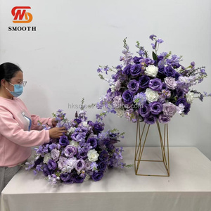 Décoration de centre de table de mariage SMOOTH, 60 cm, fleurs en soie violettes, décoration de centre de table, boule de fleurs artificielles de luxe - Product Image 1