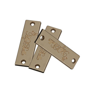 Stampa professionale personalizzata in alluminio dorato in ottone con incisione del Logo del marchio <span class=keywords><strong>etichette</strong></span> accessori per borse targhetta in metallo Alloye di design - Product Image 3