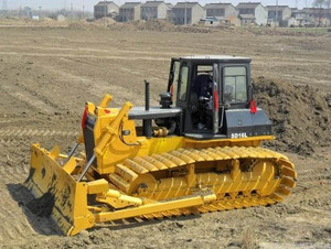 Bulldozer de orugas ultrapotente HD60 de 70.63 toneladas y 450 kW para grandes proyectos de movimiento de tierras - Product Image 3