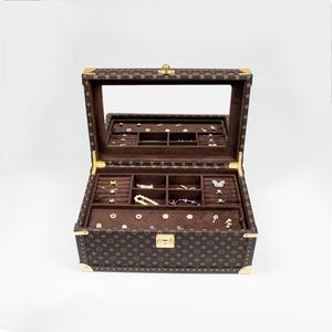 High-Quality <b>Vintage</b> Large Leather Storage <b>Box</b> For Collection And Organization As A Storage <b>Box</b> Ornament - Product Image 4