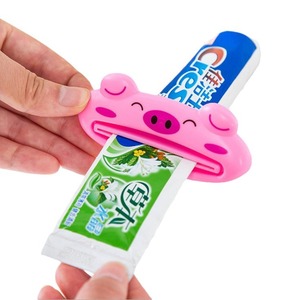 Cartoon Animal <b>Toothpaste</b> Dispenser Plastic Automatic Squeezer For Bathroom Use - Product Image 5