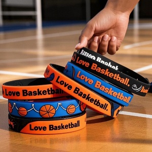 Produttore di regali promozionali personalizzati <span class=keywords><strong>in</strong></span> rilievo braccialetti <span class=keywords><strong>in</strong></span> Silicone con <span class=keywords><strong>stella</strong></span> di pallacanestro - Product Image 1