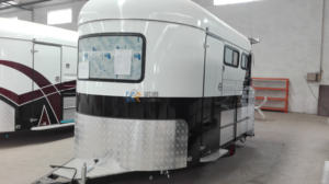 Rimorchio per <span class=keywords><strong>Cavalli</strong></span> a 2 Posti con Configurazione Standard, <span class=keywords><strong>Trasporto</strong></span> <span class=keywords><strong>Cavalli</strong></span>, Carrello Europeo - Product Image 3