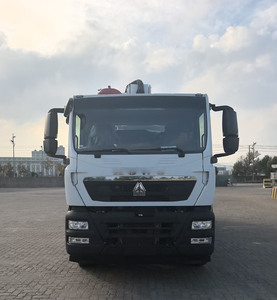 Bomba de Concreto Schwing HB37V Nueva, de 2 Ejes y 37m, en Venta - Product Image 3