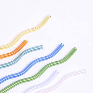 Colorato alto borosilicato paglia di vetro creativo ispirato alle onde di lusso accessori per il commercio all'ingrosso caldo tubo di vetro - Product Image 4