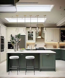 Armoires de cuisine modernes de luxe Or clair Laque brillante avec poignée Carcasse en mélamine pour le stockage à domicile ou l'utilisation dans les centres commerciaux - Product Image 2