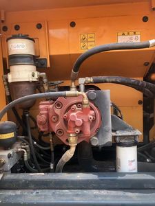 Excavadora Hidráulica Hyundai 225LVS Usada Original en Venta, Alto Rendimiento, Fabricada en Corea, Bajo Precio, 22 Toneladas - Product Image 6