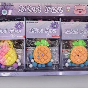 Juguete Blandito de Piña TPR 2026 - Colores Surtidos Aleatorios, Modelo de Fruta Suave y Duradero para Aliviar el Estrés y Juego Sensorial - Product Image 1