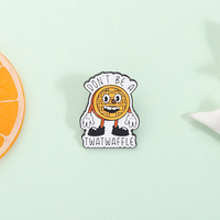 Épinglette en émail avec citation amusante 'Rude Waffle', 'Ne sois pas un Twatwaffle', humour décalé, broche, badge de revers, bijoux, vente en gros