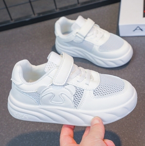 卸売 高品質 軽量 夏用 メッシュ ホローシューズ カジュアル ウォーキングシューズ 男の子 女の子 子供靴 - Product Image 4