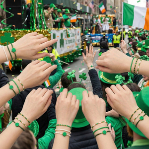 Set di Gioielli Go2boho per San Patrizio, Bracciale con Perline Verdi, Charm a <span class=keywords><strong>Trifoglio</strong></span>, Braccialetto Elastico - Product Image 3