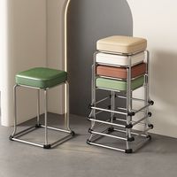 Tabouret carré moderne et minimaliste rembourré avec pieds en métal argenté et cuir épaissi, pour la maison et le mobilier de bureau