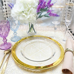 Assiettes de présentation à bord doré/argenté pour décoration de table de mariage – Prix abordable - Product Image 1