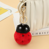 Porte-clés en peluche adorable en forme de coccinelle, pendentif amusant pour sac à dos, porte-clés personnalisé en forme d'animal