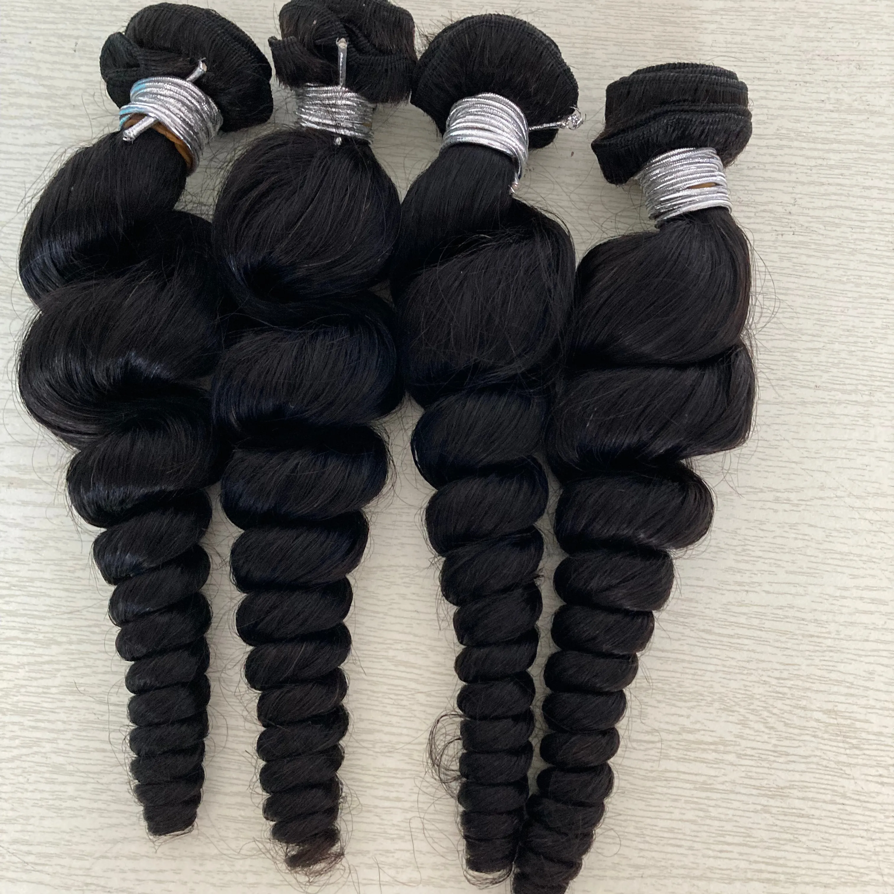 loose wave bundles deals free shipping , loose wave bundles brazilian hair high quality,100% human hair no shedding no tangle