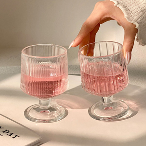 Vaso de Vidrio para Bebidas y Jugos con Rayas Verticales, Diseño Moderno y Simple, con Tapa y <span class=keywords><strong>Asa</strong></span>, Colorido, para Uso Doméstico y en Restaurantes - Product Image 3