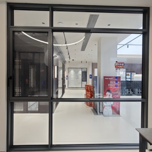 Porte coulissante Deioux en alliage d'aluminium noir, double vitrage Low-E, profil à rupture de pont thermique, insonorisée, design moderne et minimaliste - Product Image 2