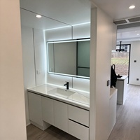 Maison mobile préfabriquée de luxe moderne Apple Cabin avec cuisine et salle de bain pour la vie en plein air, l'hébergement touristique et la location de vacances
