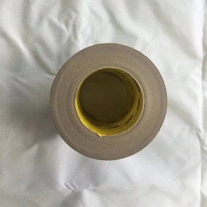 Cinta de enmascarar blanca de 3M con reverso plano 2517 para aplicaciones de prueba de adhesión en pintura - Product Image 3