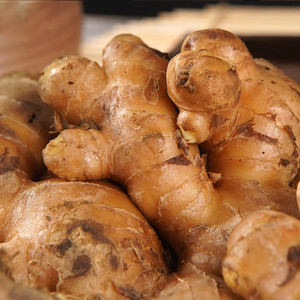 <span class=keywords><strong>Prix</strong></span> de l'huile bon marché <span class=keywords><strong>prix</strong></span> du marché plantation agricole qualité exceptionnelle gingembre frais - Product Image 2