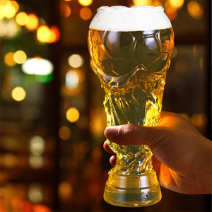 Tazas de cerveza de cristal de estilo americano transparente clásico soplado a mano <span class=keywords><strong>personalizado</strong></span> <span class=keywords><strong>vaso</strong></span> de <span class=keywords><strong>chupito</strong></span> transparente para beber cerveza vino y agua - Product Image 1