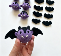 Ensemble de jouets pour animaux de compagnie en feutre de laine, tête de vampire et chat chauve-souris, faits à la main, pour festivals, jouets décoratifs interactifs pour animaux
