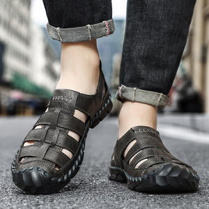 Sandalias deportivas huecas para hombre, de verano, con puntera cerrada, de cuero genuino, suela suave, antideslizantes, para conducir al aire libre, para vadear, zapatos de playa - Product Image 3