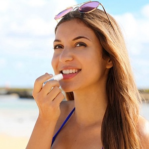 Lápiz <span class=keywords><strong>labial</strong></span> <span class=keywords><strong>hidratante</strong></span> de vitamina E de larga duración, Logo personalizado, marca privada vegana, fps 20, reparador de labios - Product Image 2